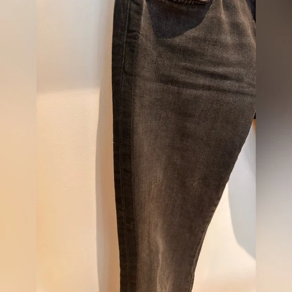 Jeans - Picture 12 of 12